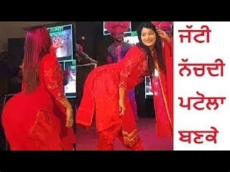 Miss Tanu Brar New Sexy Punjabi Bhangra Dance 2017 Live On Stage