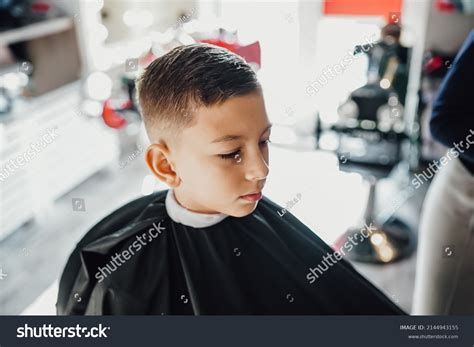 Kids Barber 15579 รายการ ภาพ ภาพสต็อกและเวกเตอร์ Shutterstock