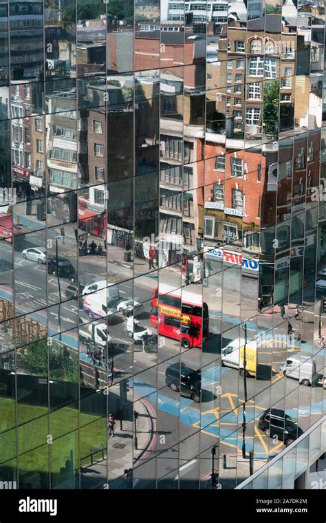 Aldgate Street Hi Res Stock Photography And Images Alamy