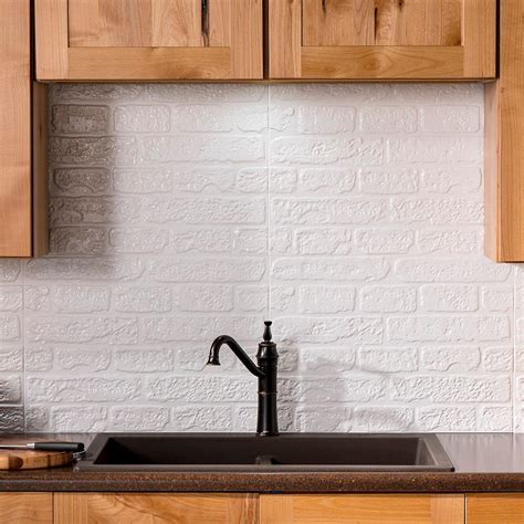 Fasade Brick 2425 In X 1825 In Vinyl Backsplash In Matte White B73