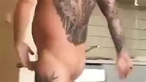 Friends Naked In Front Of Eachother Special Gay Muscular Porn XHamster