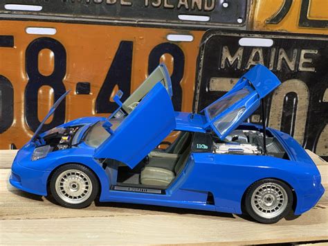 Модели Авто в Масштабе 1:18 Большие Металл