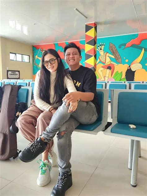 Denny Caknan Sebut Dirinya Pecat Karyawan Kini Dikerjakan Bella