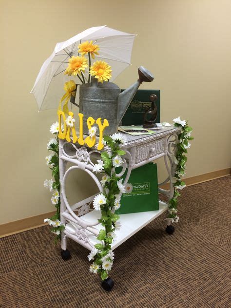 19 Best Daisy Award Ideas Images Daisy Award Display Nurses Week