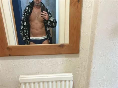 45 Dad Of 2 My First Ever Post Nudes DadsGoneWild NUDE PICS ORG
