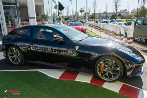 Black Ferrari Gtc Lusso T Rosso Corsa