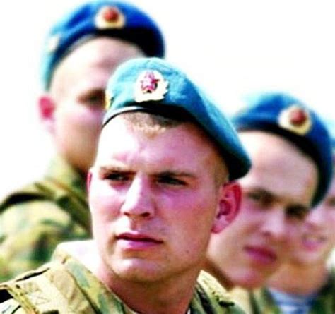 Голубой берет