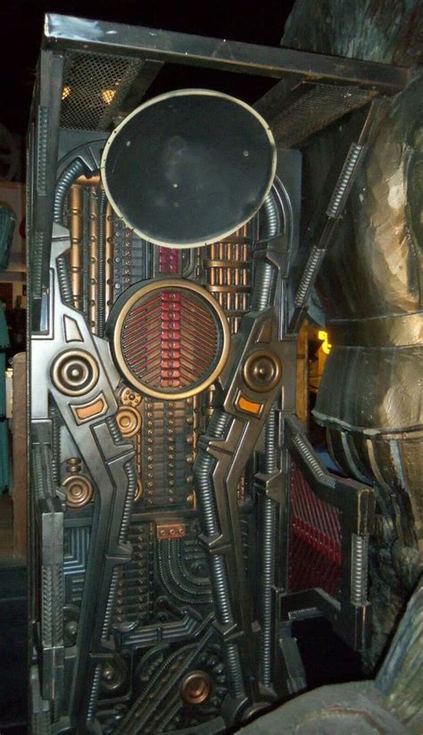 Original Prop From Star Trek Giant 8 Tall Borg Alcove Well Built