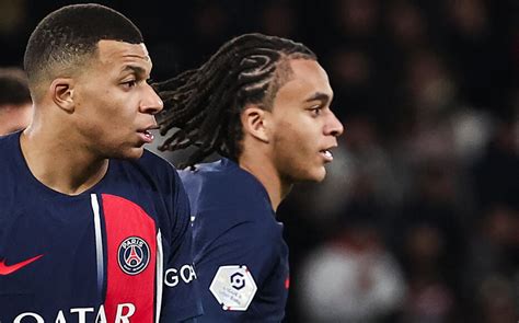 Psg Ethan Mbappé Frère De Kylian Fait Ses Débuts Chez Les Pros Le