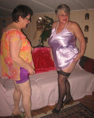 Girdlegoddess And Mistress Sue Are So Sexy Together Im Wearing A Porn Pictures Xxx Photos Sex