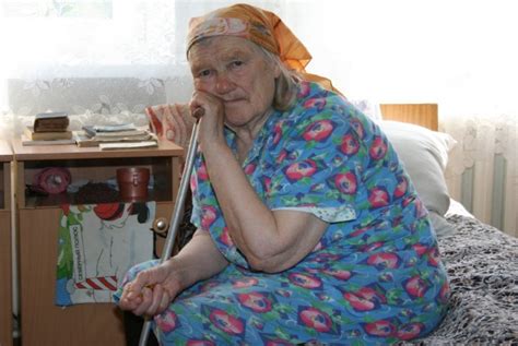 Моя мама дві квартири записала на старшого брата, залишивши мене без ...