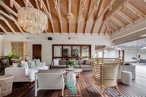 Seychelles Experience Pure Luxury In Desroches Island Seychelles For