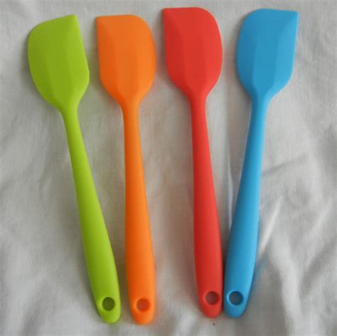 Monfish Non-Stick Heat Resistant Silicone Spatula Set, – MONFISH