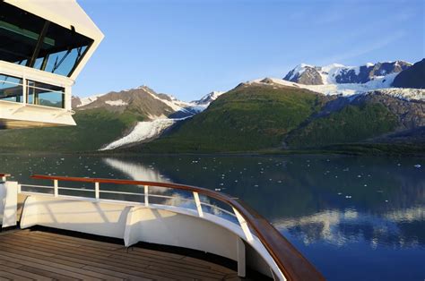 What is the average cost of a 7-day Alaska cruise? | Alaska