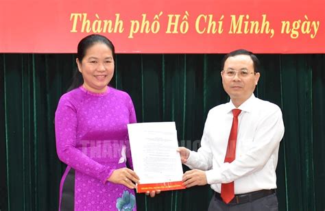 Bà Nguyễn Thị Kim Dung giữ chức vụ Phó Bí thư Thường trực Đảng ủy Khối