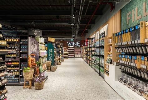 Oktalite | Atmosphäre wie in der Markthalle - Die Marks & Spencer Food