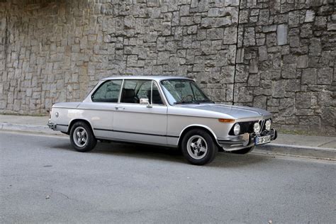 1974 BMW 2002 | Motorcar Studio