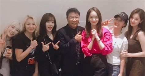 Tin sao Hàn Jennie BLACKPINK quyến rũ khó cưỡng với bikini gợi cảm