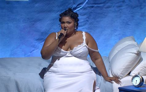 Watch Lizzo Bring Someday At Christmas And Break Up Twice To Snl