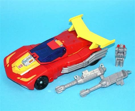 TRANSFORMERS GENERATIONS TITANS RETURN DELUXE CLASS HOT ROD FIREDRIVE 100 COMPLETE 2016