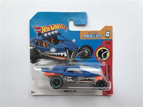 Машинка Hot Wheels Dune It Up синий купить с доставкой по выгодным