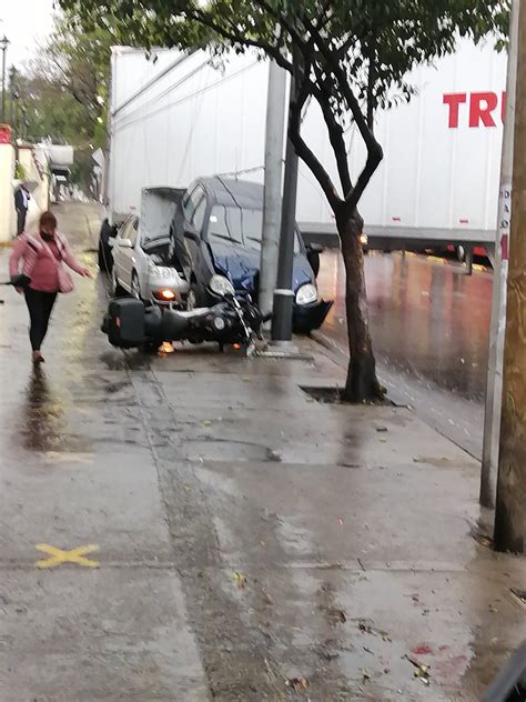 Fuerte Accidente En Insurgentes Sur Tlalpan Todo Lo Que Haga Ruido