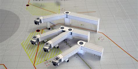 1:200 Model Airport Jetway Trio | Airport Diorama Designs