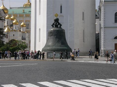 Царь-колокол — Европа, Россия, Москва