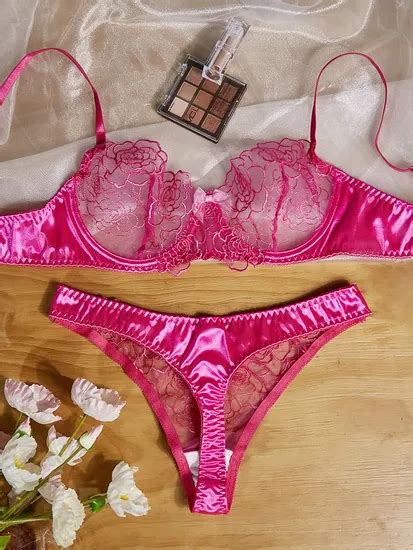 Hot Sell Sexy Women Transparent Erotic Piece Lace Lenceria Set Sexy Lingerie Women