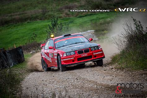 Samsonas Kajus Vi I Nas Justas Bmw M E Rally Auk Taitija