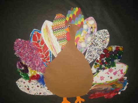 Decorating Turkey Feather Ideas Decoomo