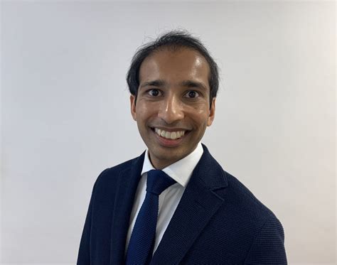 Dr Aadarsh Shah The London Skin And Hair Clinic