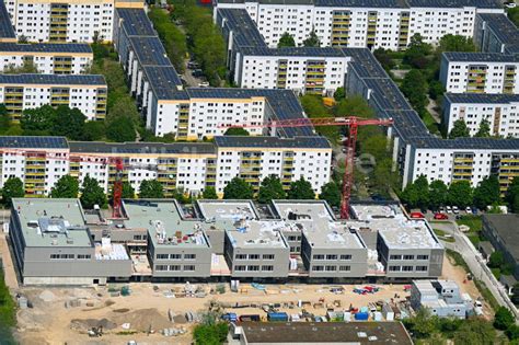 Luftaufnahme Berlin Baustelle zum Neubau des Schulgebäudes Gymnasium