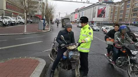 【平安春運 交警同行】交管支隊鐵東大隊嚴查摩托車交通違法 強化春運期間轄區道路交通安全 每日頭條