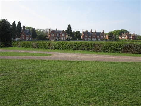 Estate Houses Hardwick Village Clumber © Peter Turner Geograph