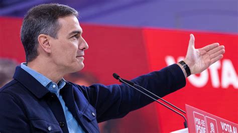 Sánchez escribe una carta a la militancia del PSOE reclamando política