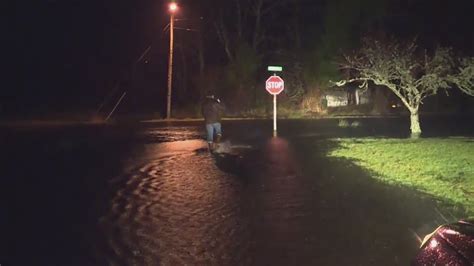 Flooding Slams Oregon Coast Closes Portion Of Hwy 101 Youtube