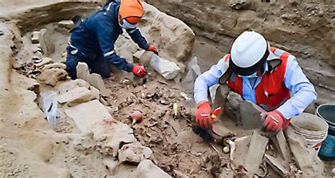 Hallan restos de mausoleos semisubterráneos prehispánicos en Chilca