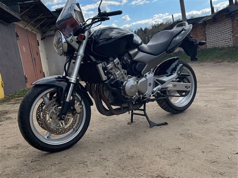 Купить б у Honda CB F Hornet карбюратор передач в Боровлянах чёрный naked bike года