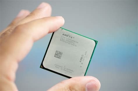 AMD выпустит два новых процессора серии FX