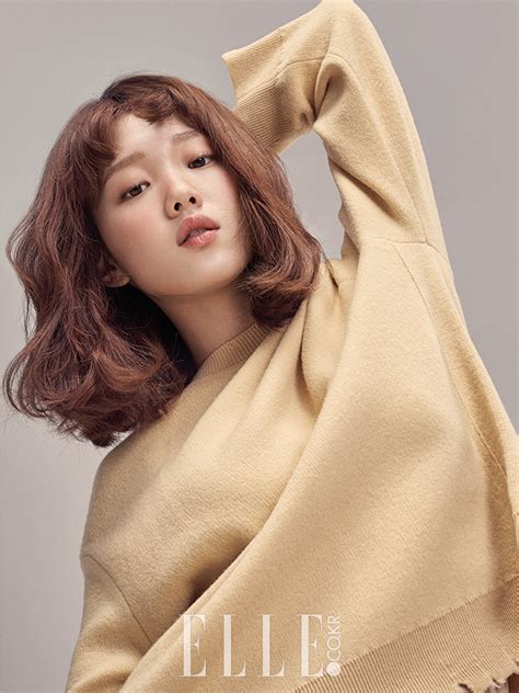 Lee Sung Kyung Elle Magazine February Issue ‘17 Korean Photoshoots