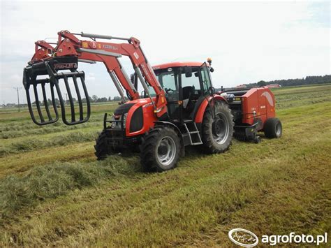 Foto Ciagnik Zetor Proxima Plus I Metal Fach Z R