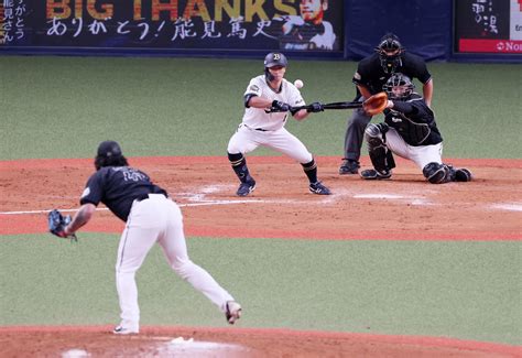 【オリックス】福田周平「思ってなかったと」ノースリーで極限ひらめき“奇跡”へ奇襲で夢つなぐ プロ野球写真ニュース 日刊スポーツ