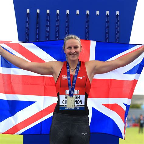 An emotional Holly Bradshaw dedicates her British title to her late