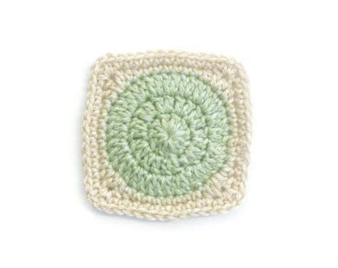 29 Easy Crochet Squares for Beginners (Granny, Motifs and more) - Easy ...