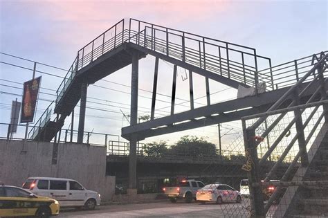 Mmda Redesigns Viral Stairway To Heaven Edsa Footbridge Abs Cbn News