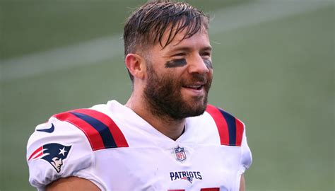 Julian Edelman Riles Up Patriots Fans With April Fools Prank