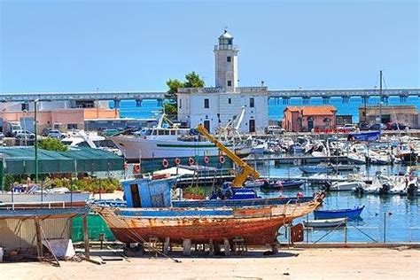 Manfredonia, Italie : guide de voyage et faits saillants à Siponto et à ...