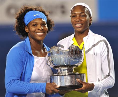 Sports analysts debate the greatest match between the Williams sisters 32