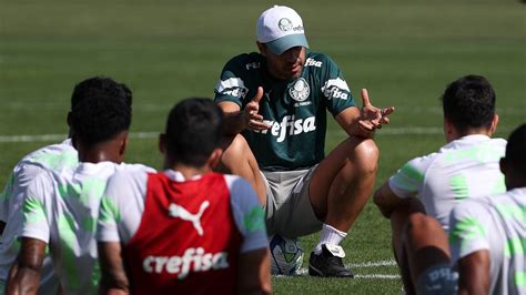 Crise Palmeiras V Queda Acentuada De Aproveitamento E Liga Alerta